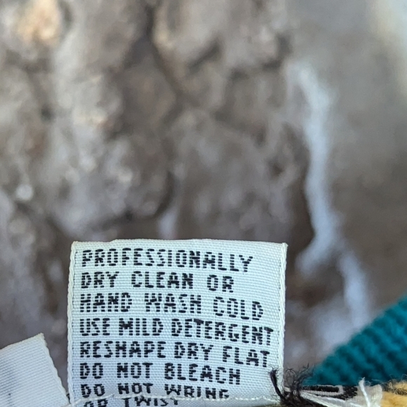 Vintage 80s Berek2 Tropical Fruit Citrus Cardigan Sweater Size Medium - Picture 7 of 8